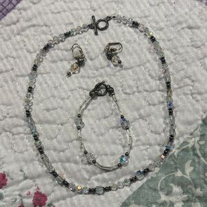 Elegant Crystal Jewelry Set